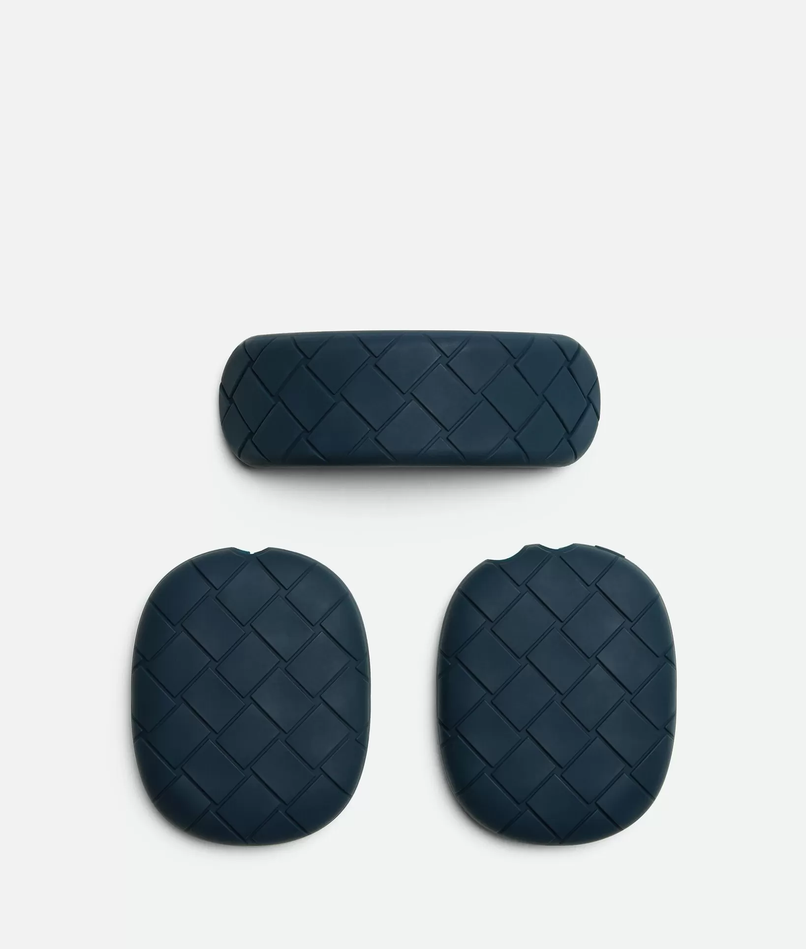 Tech>Bottega Veneta AirPods Max Lite Case Deep blue