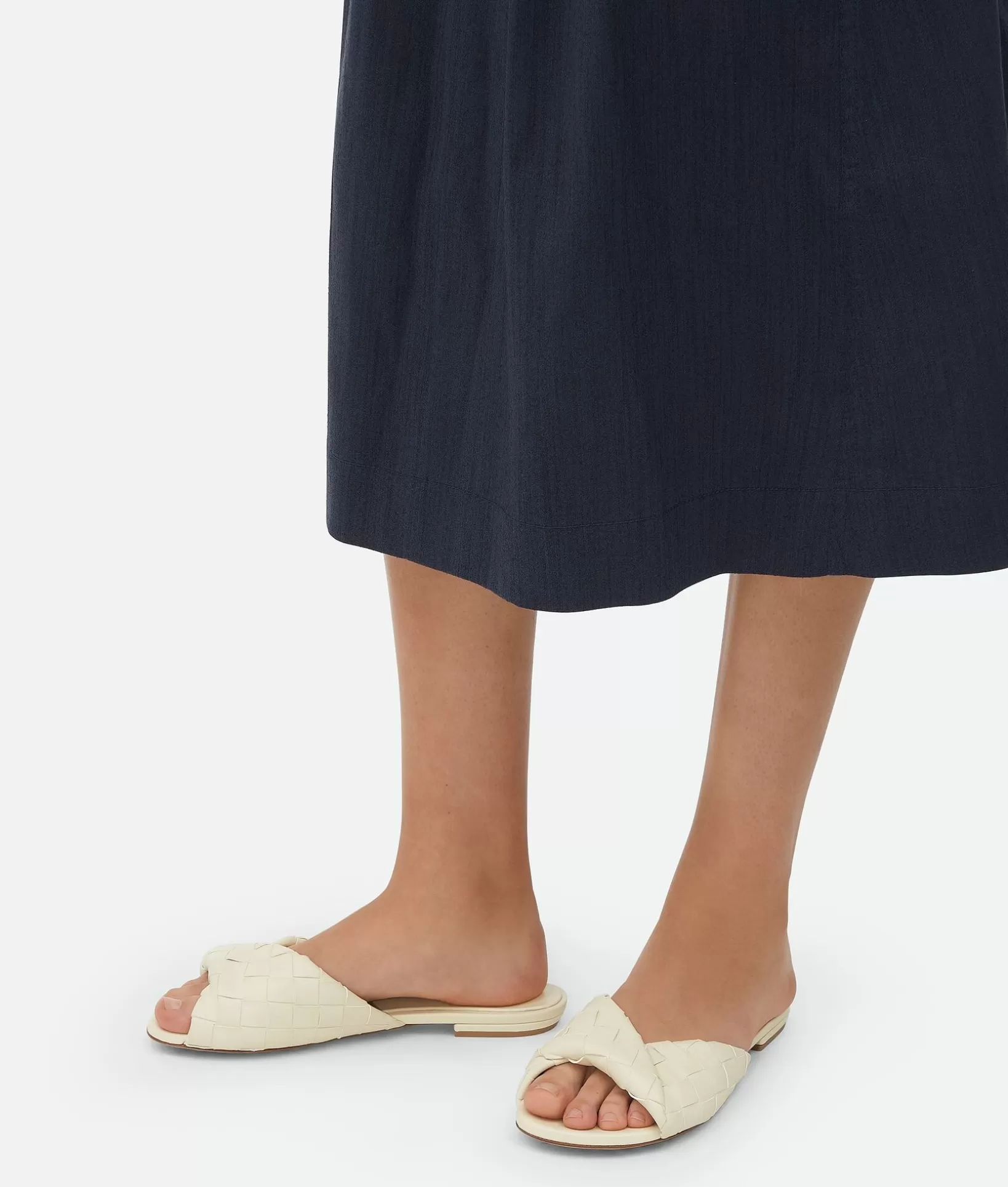 Sandals>Bottega Veneta Blink Flat Mule Sea salt