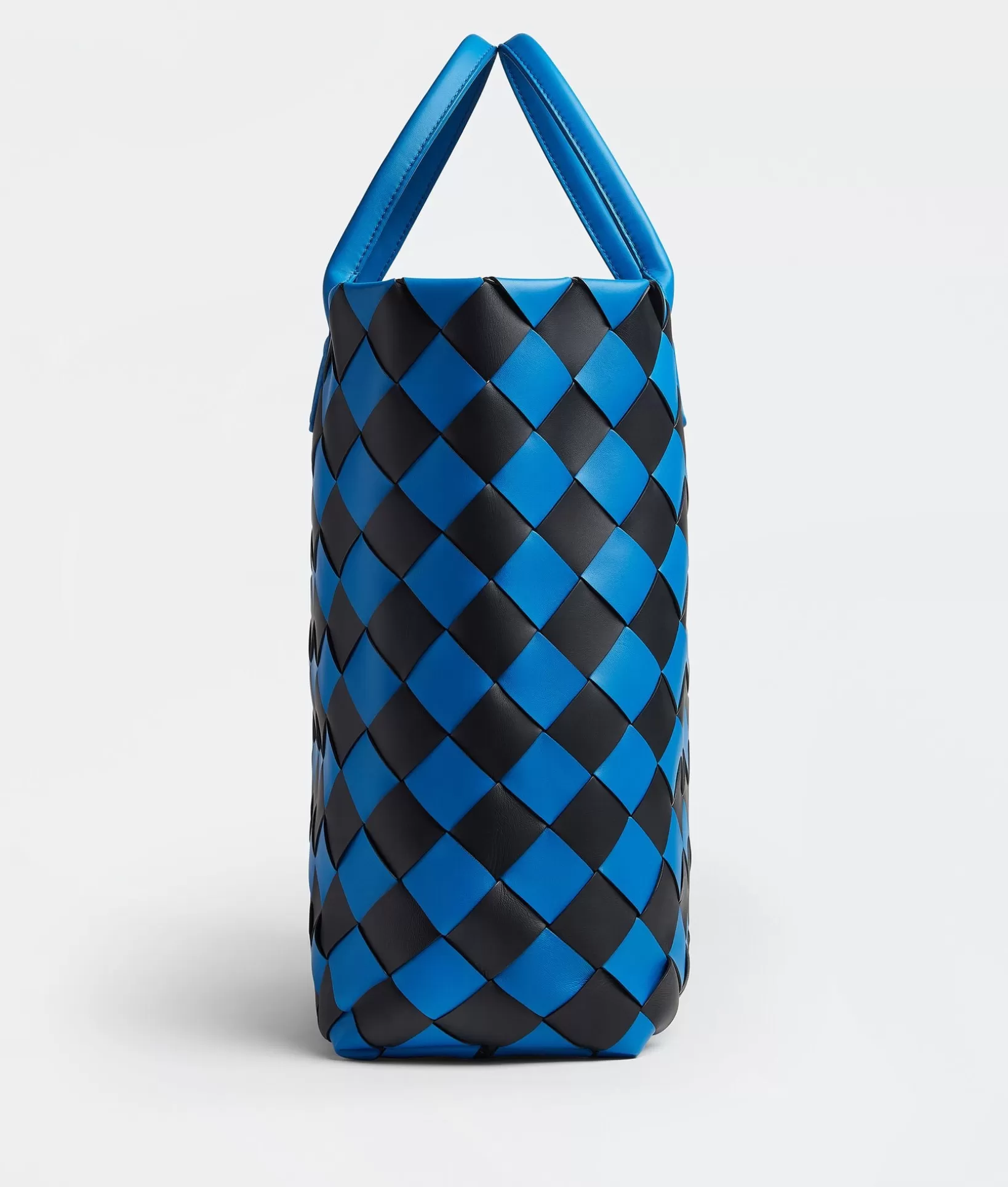 Bottega Series>Bottega Veneta Cabat Signal blue/black