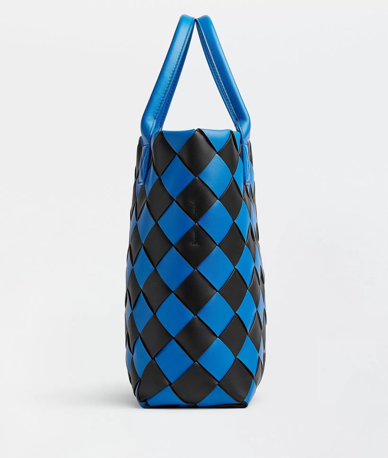 Bottega Series>Bottega Veneta Cabat Signal blue/black