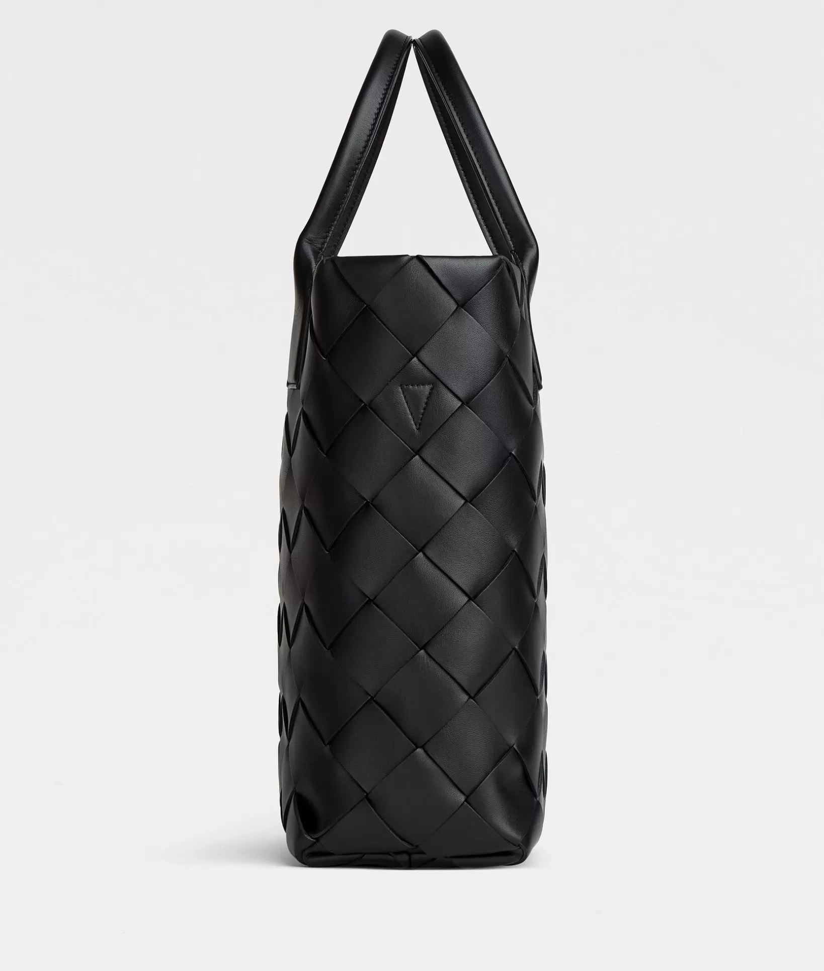 Bottega Series>Bottega Veneta Cabat Black/swimming pool