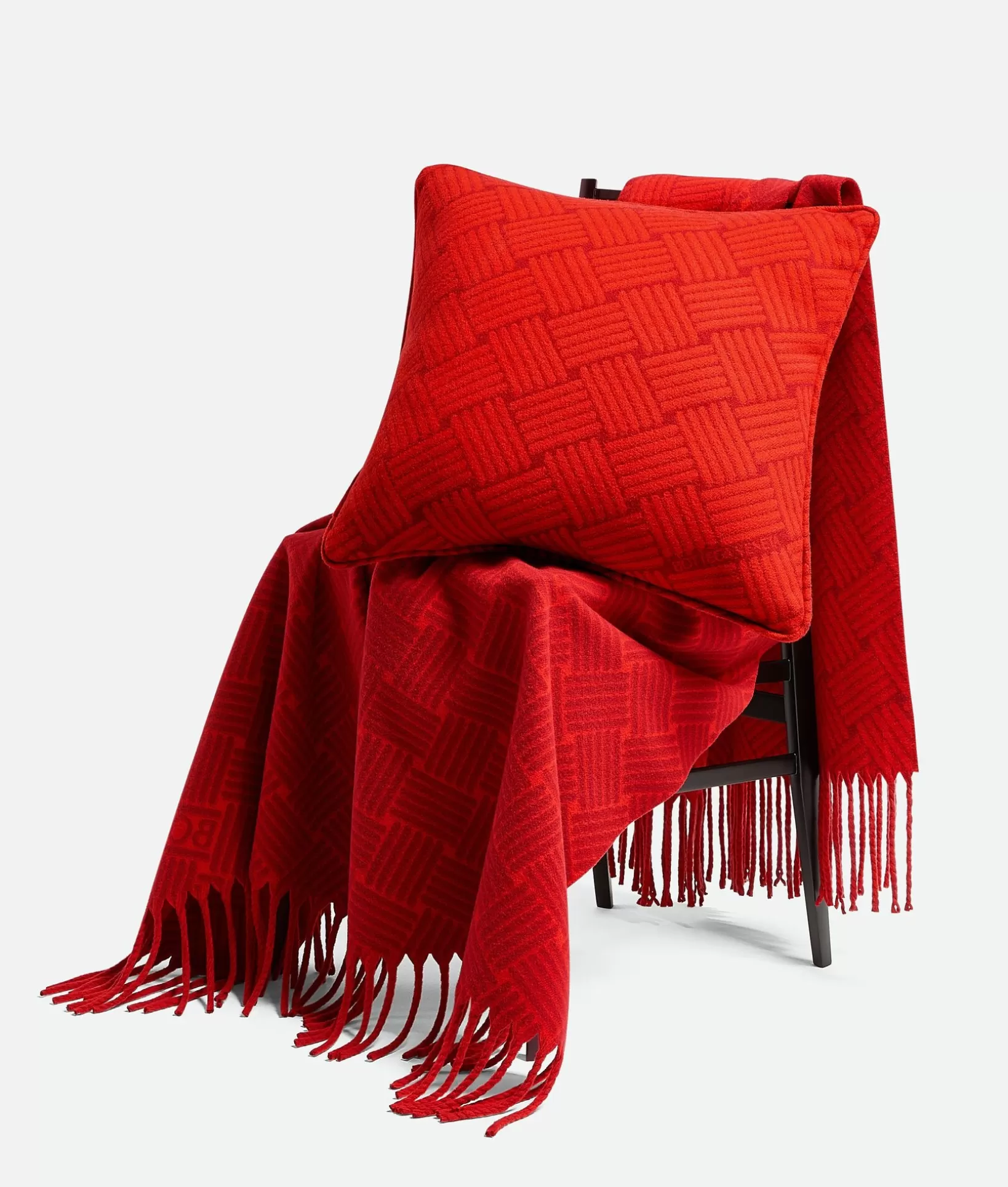 Cushions>Bottega Veneta Cashmere Cushion With Intreccio Motif Red