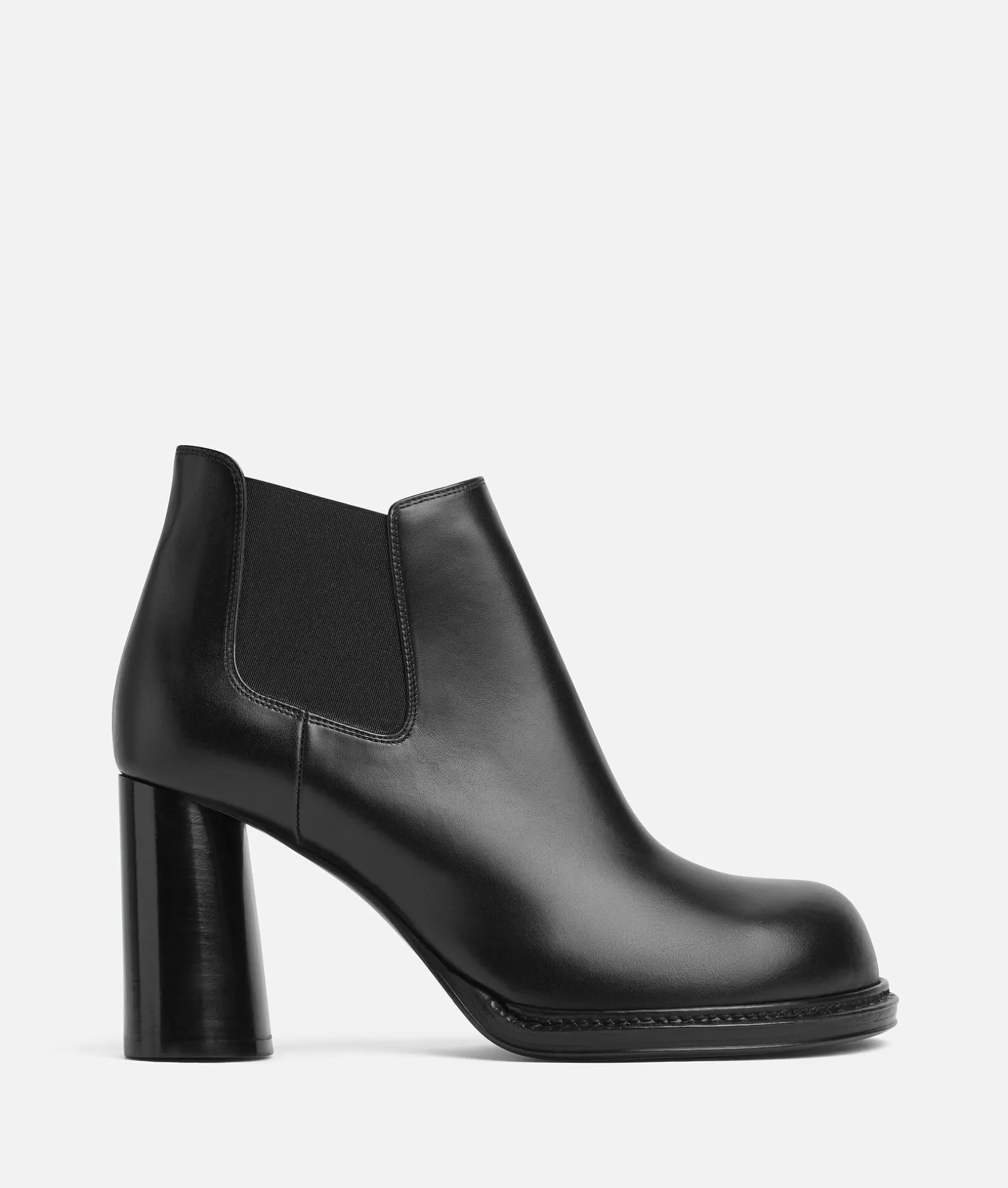 Boots>Bottega Veneta Cliff Chelsea Ankle Boot Black