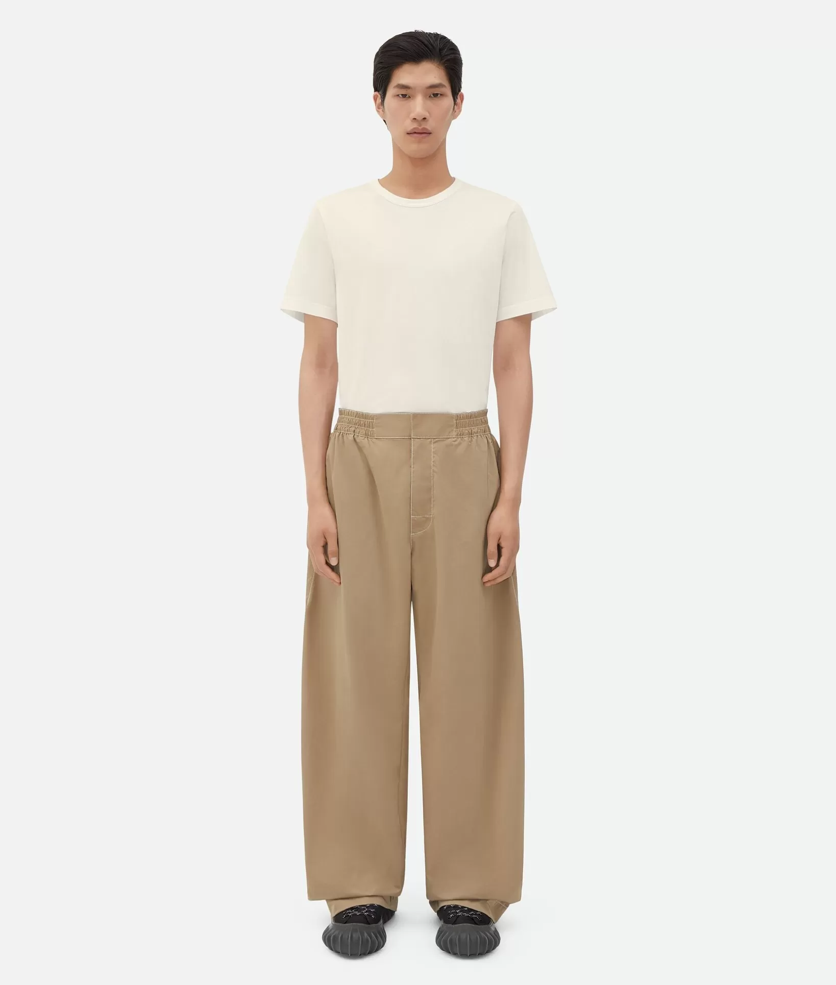 Trousers And Shorts>Bottega Veneta Elasticated Tech Nylon Trousers Sesame