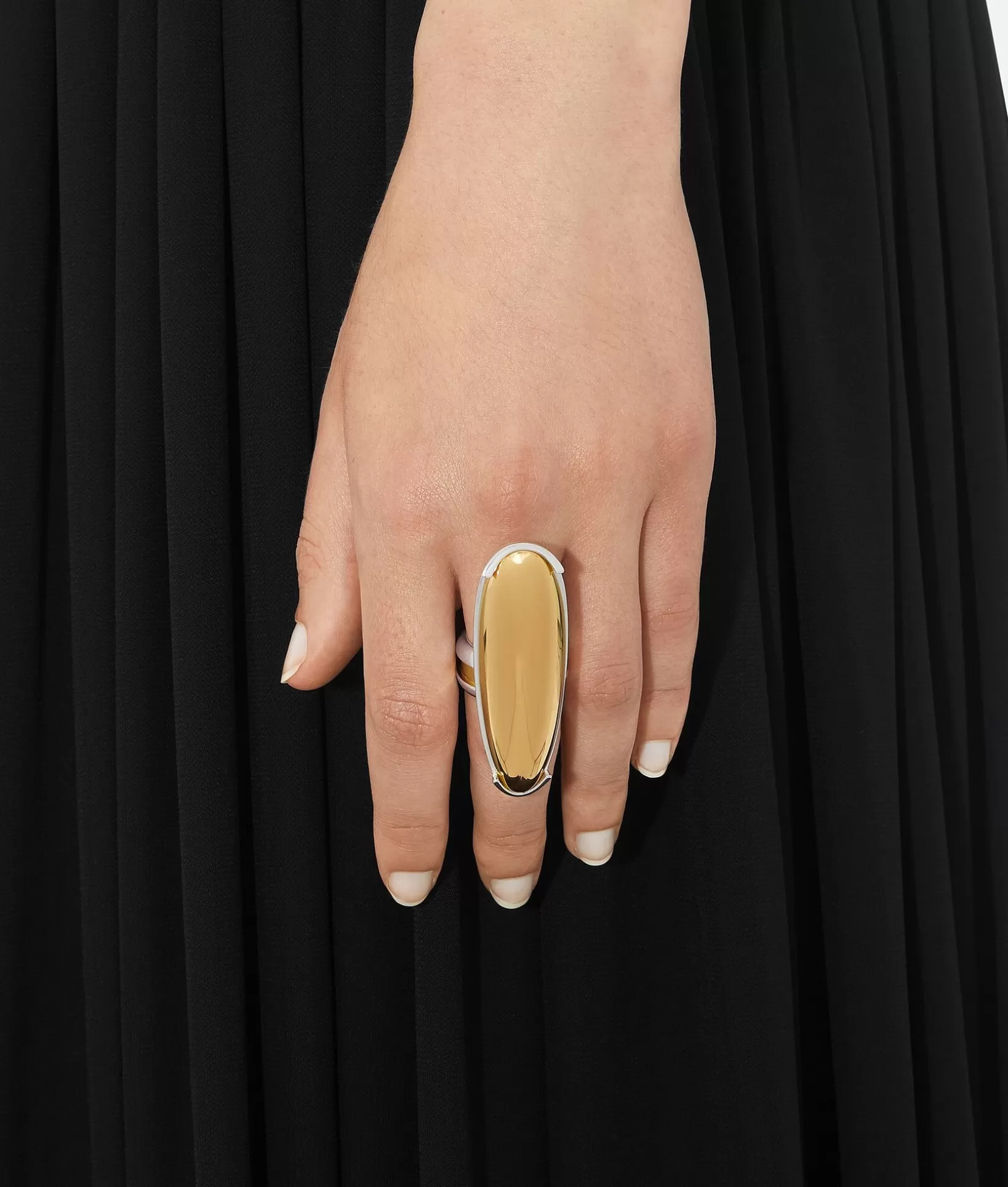 Rings>Bottega Veneta Ellipse Large Ring Silver/yellow gold