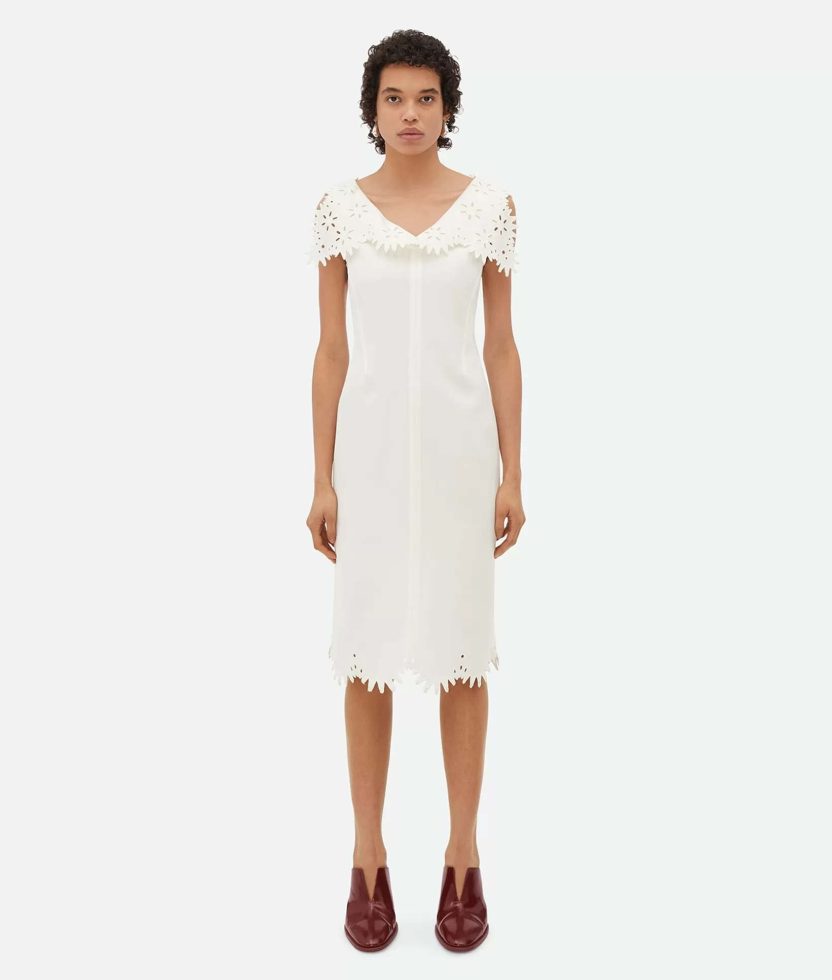 Dresses>Bottega Veneta English Embroidery Viscose And Silk Dress Chalk