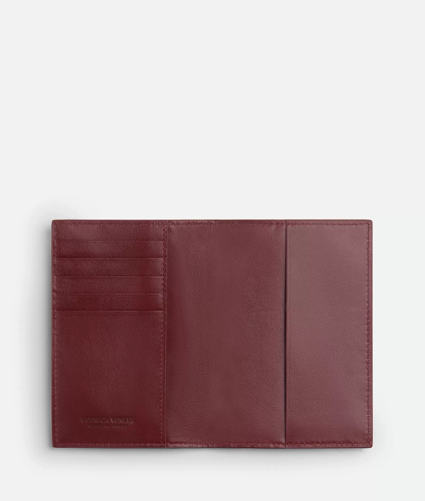 Pouches And Travel Accessories>Bottega Veneta Intrecciato Passport Case Cherry