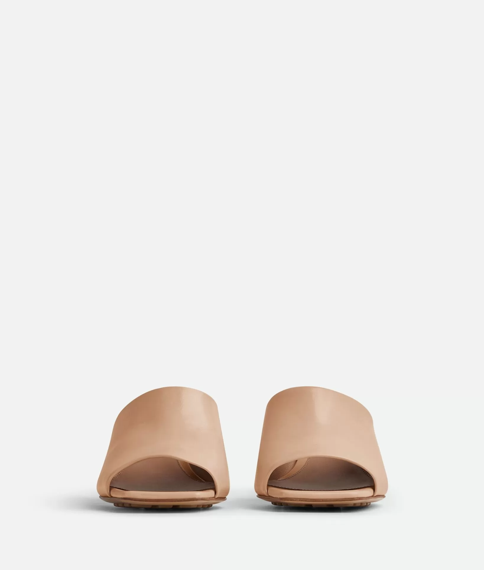 Sandals>Bottega Veneta Knot Mule Cipria