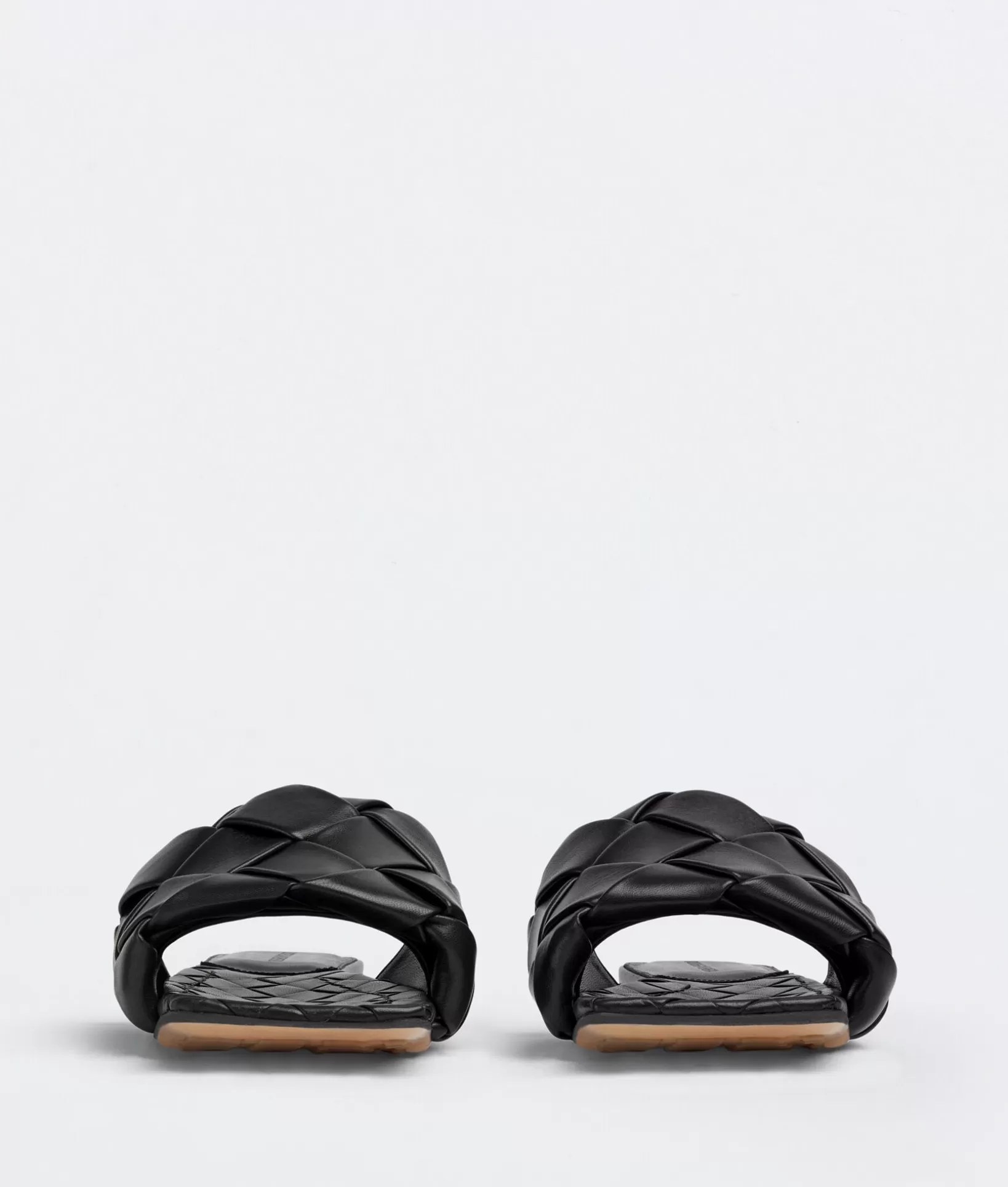 Sandals>Bottega Veneta Lido Flat Sandal Black