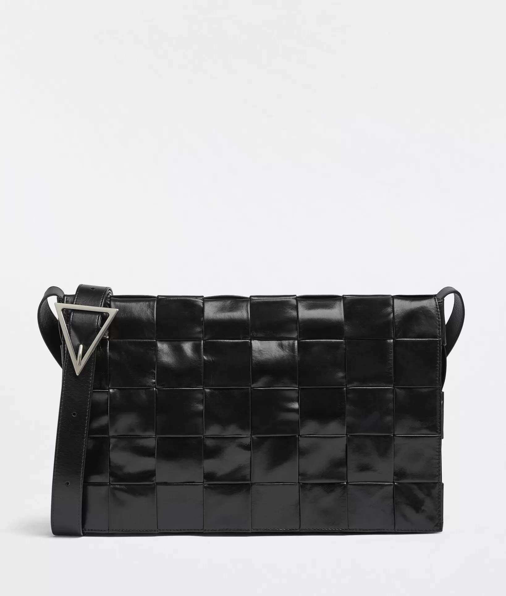 Crossbody>Bottega Veneta Maxi Cassette Black