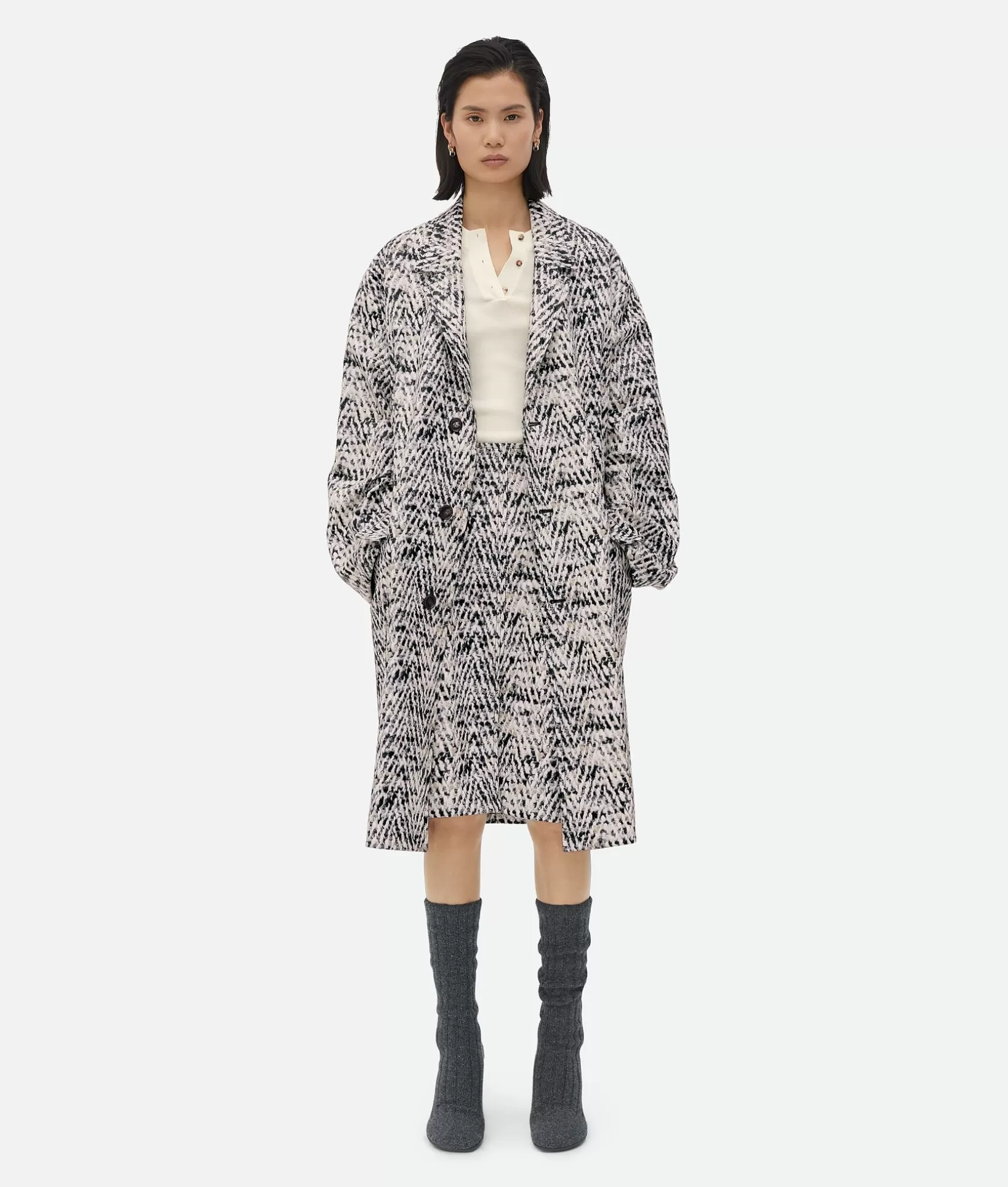 Leather | Coats>Bottega Veneta Printed Leather Chevron Coat Black/white