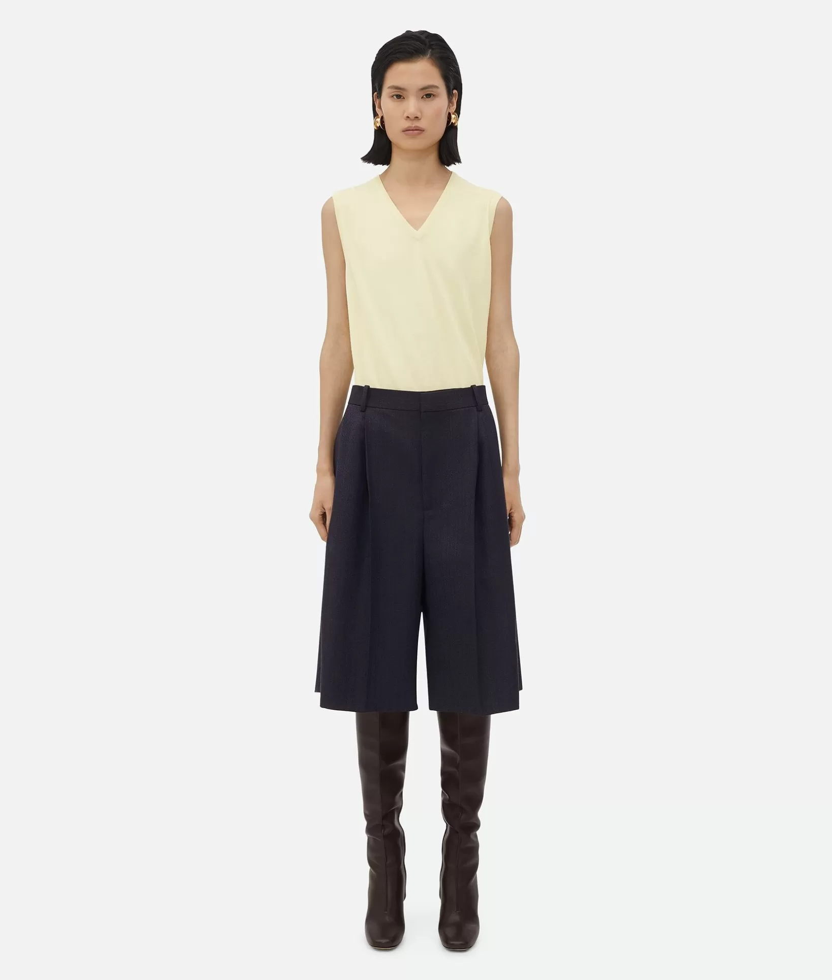 Trousers And Shorts>Bottega Veneta Striped Wool Shorts Black/blue melange