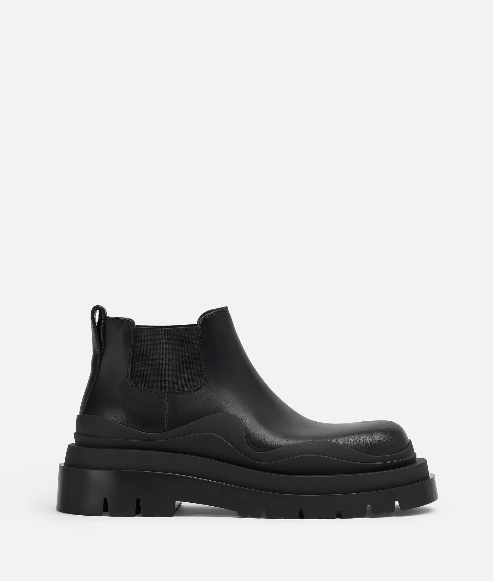 Boots>Bottega Veneta Tire Ankle Chelsea Boot Black